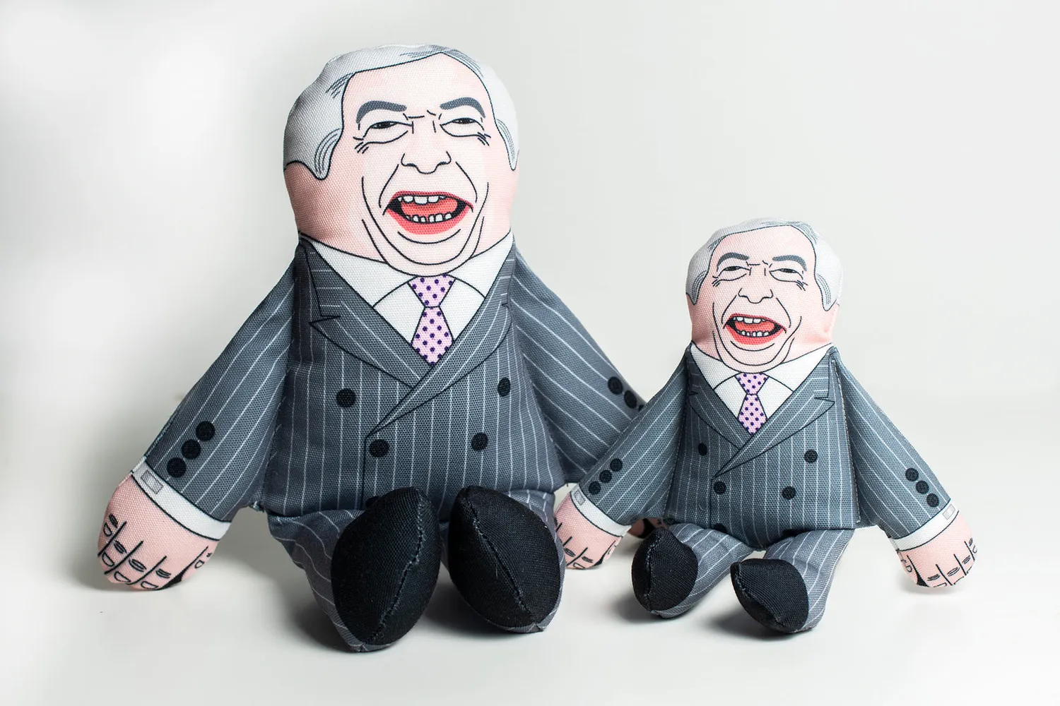 Pet Hates Toys Nigel Farage hundleksak Regular med pip