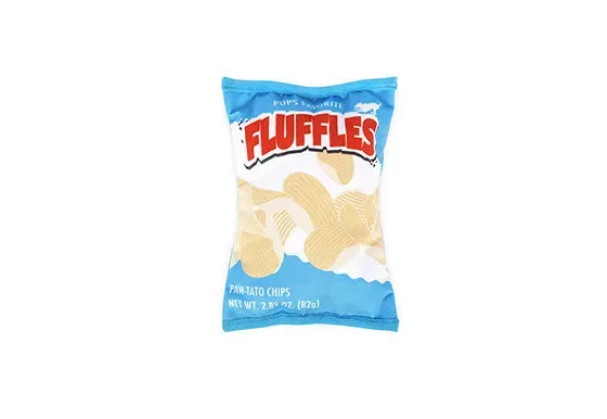 P.L.A.Y. Snack Attack Fluffles Chips hundleksak M med 3 pip