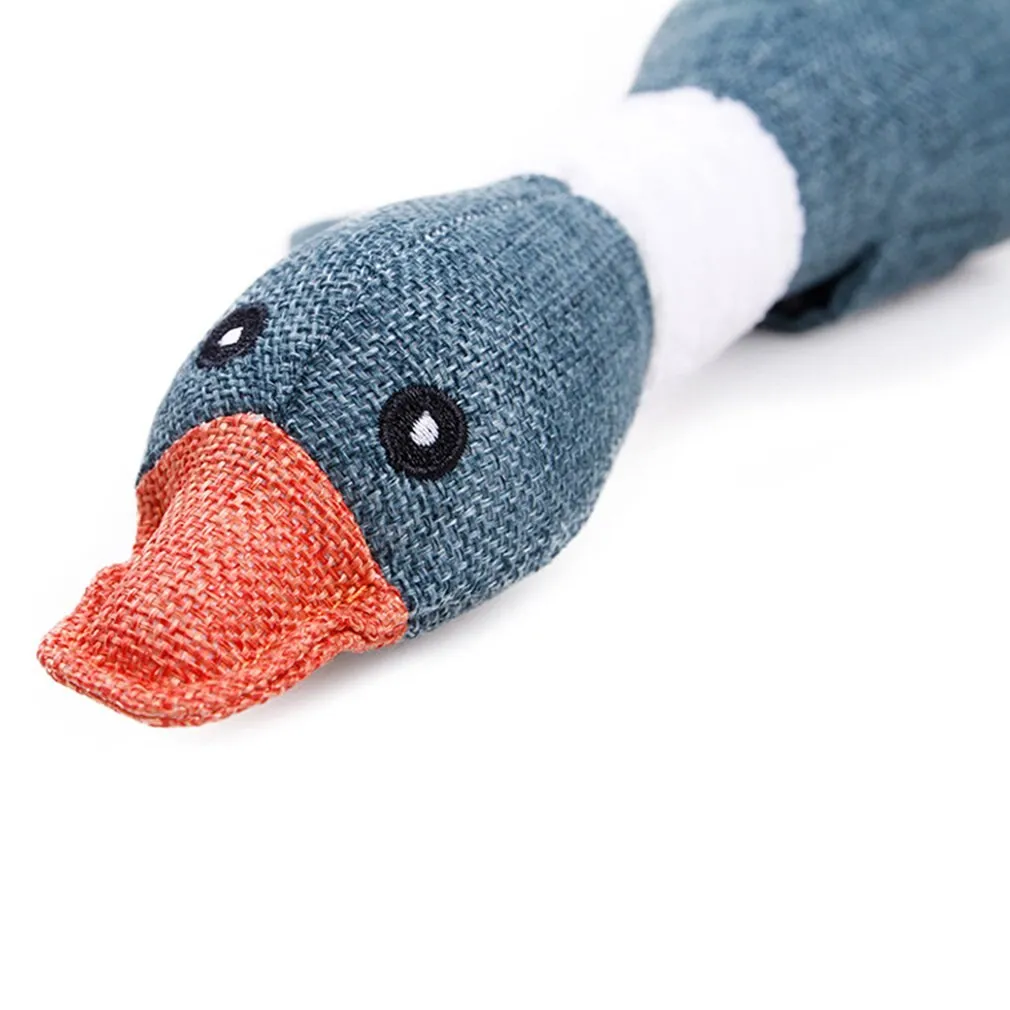 Pawtato Squeaky Plush Goose gosleksak beige pip