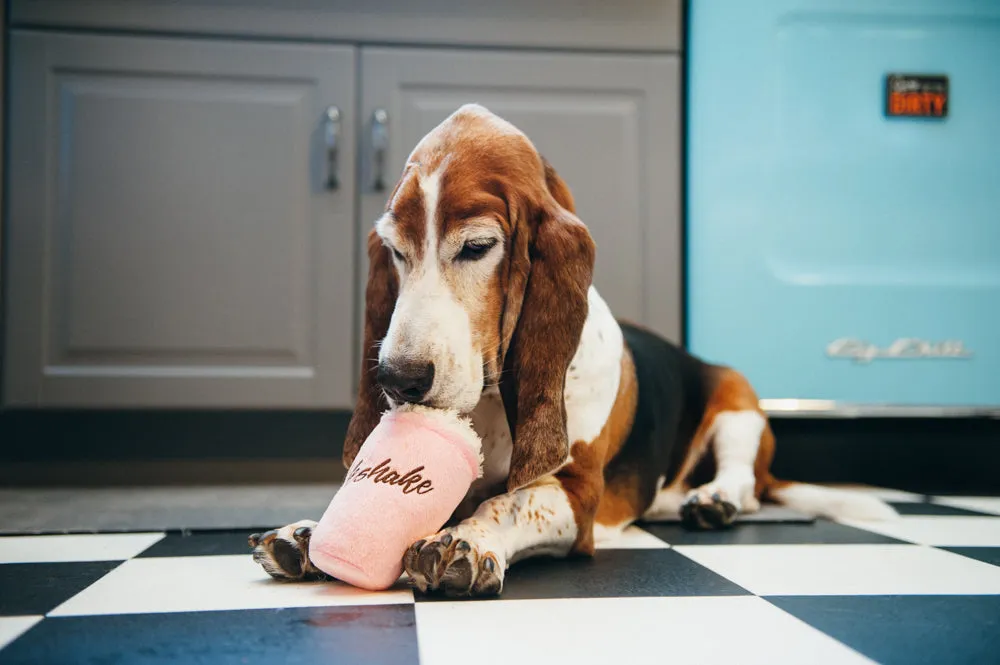 P.L.A.Y. American Classic Mutts Milkshake hundleksak XS pip
