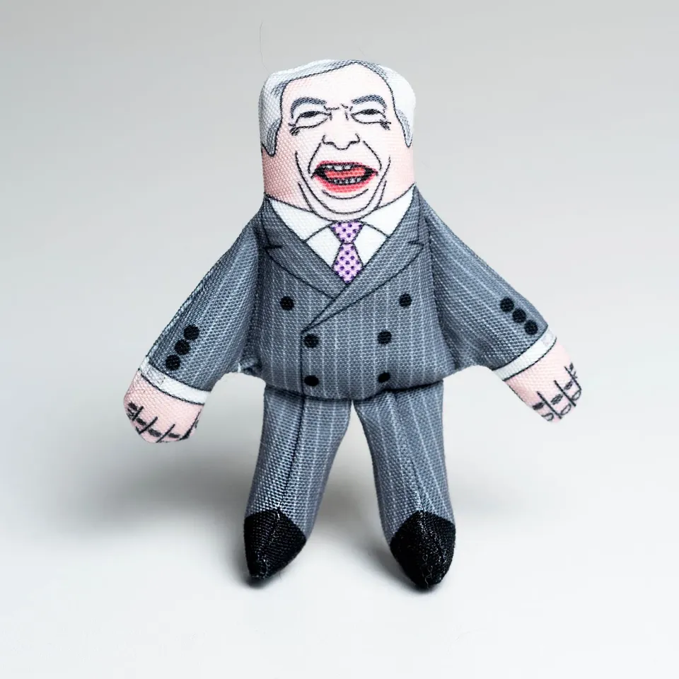 Pet Hates Toys Nigel Farage kattleksak 12 cm kattmynta