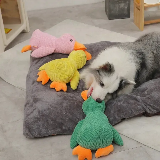 Pawtato anka pipleksak hund mjuk gul 25 cm