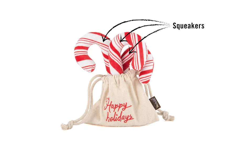 P.L.A.Y. Holiday Classic Cheerful Candy Canes hundleksak 3-pack pip