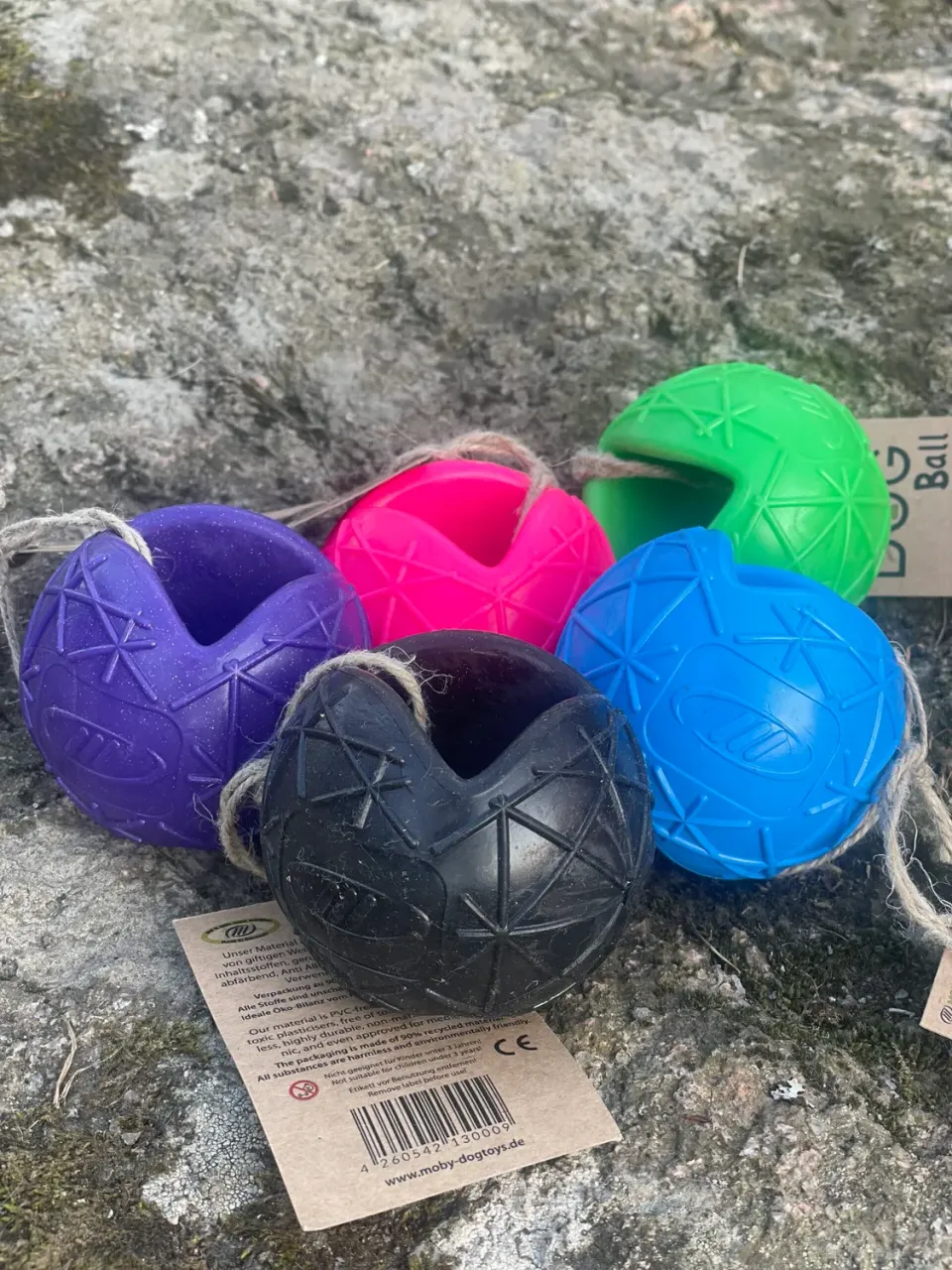 NewDog MobyBalls Small boll 5,5cm mjuk TPR