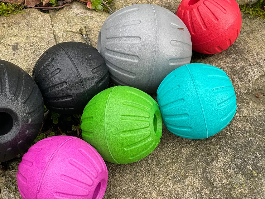 NewDog Foamboll hexaband hundboll 7 cm flytande