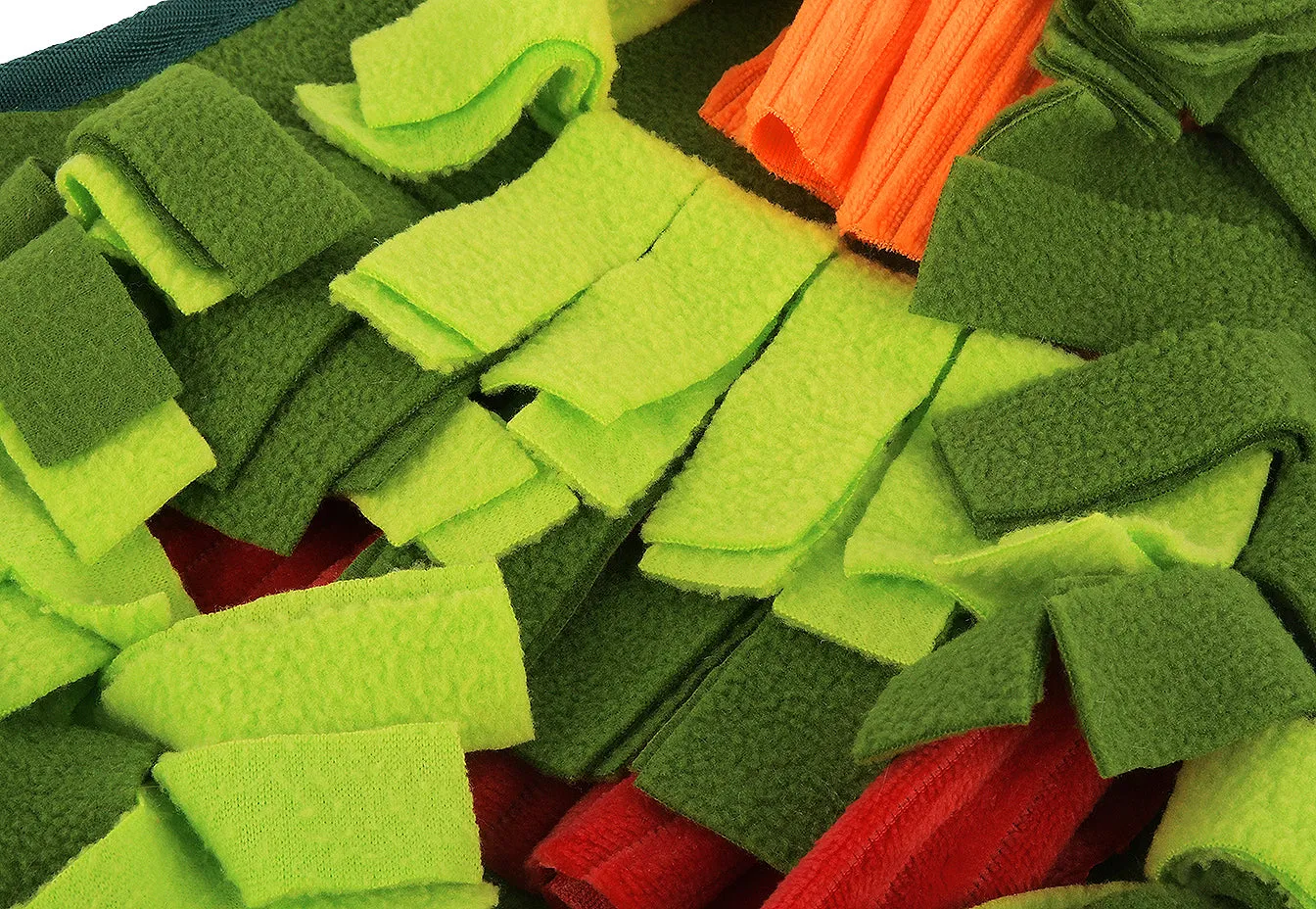 P.L.A.Y. Holiday Snuffle Mat aktiveringsmatta julgran