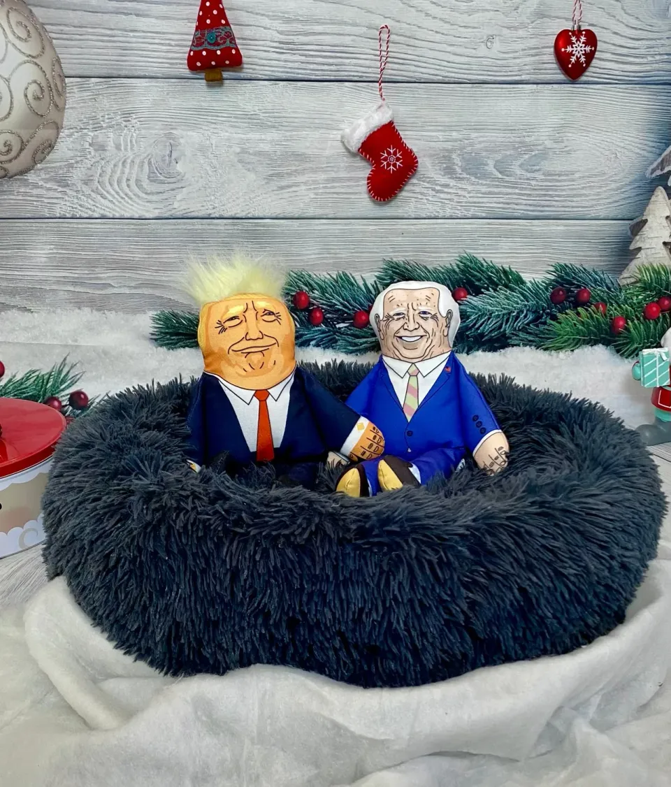 Pet Hates Toys Trump & Biden hundleksak 2-pack med pip