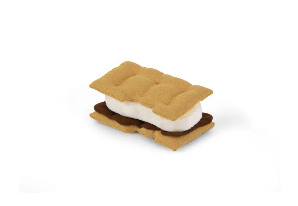 P.L.A.Y. Camp Corbin Gimme S'more hundleksak delbar