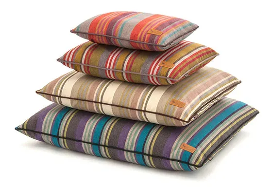 P.L.A.Y. Horizon Pillow Bed hundsäng S Desert