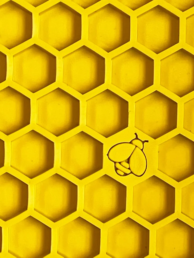 SodaPup Flower Power Honeycomb slickmatta 2-pack small