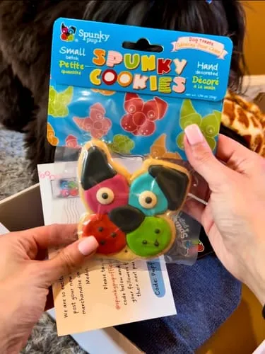 Spunky Pup Frosted Cookies hundkex pizza jordnötssmör