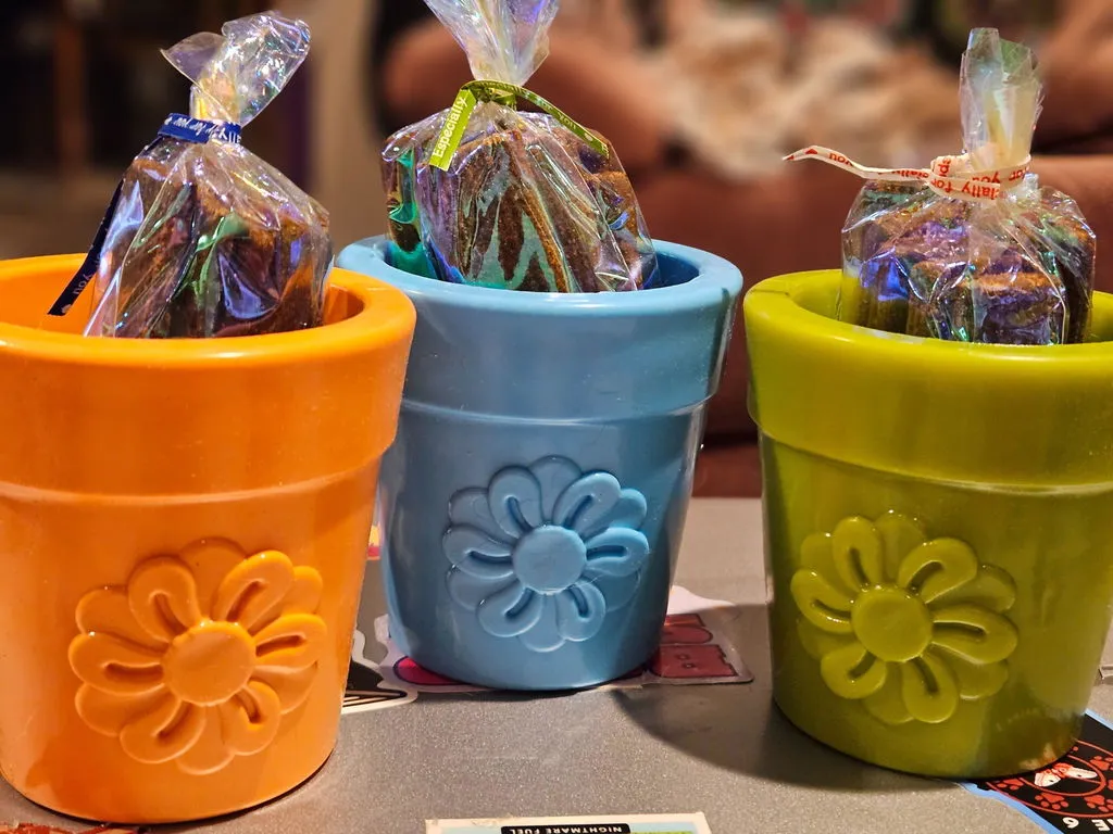 SodaPup Flower Pot Large eCup hundleksak grön flytande