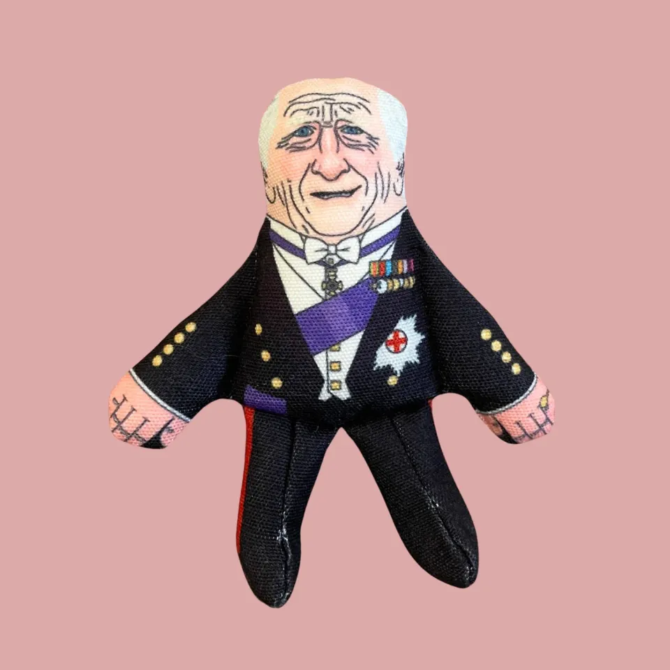 Pet Hates Toys King Charles III kattleksak kattmynta
