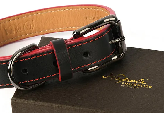 P.L.A.Y. Napoli halsband nappaläder svart röd