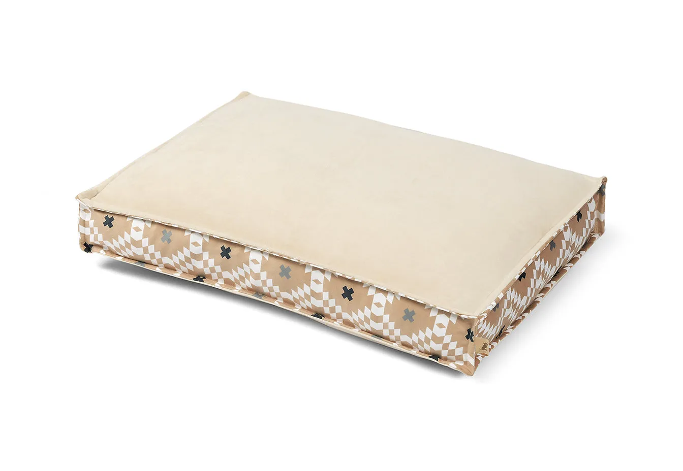 P.L.A.Y. Marina Boxy Bed hundbädd vändbar sammet